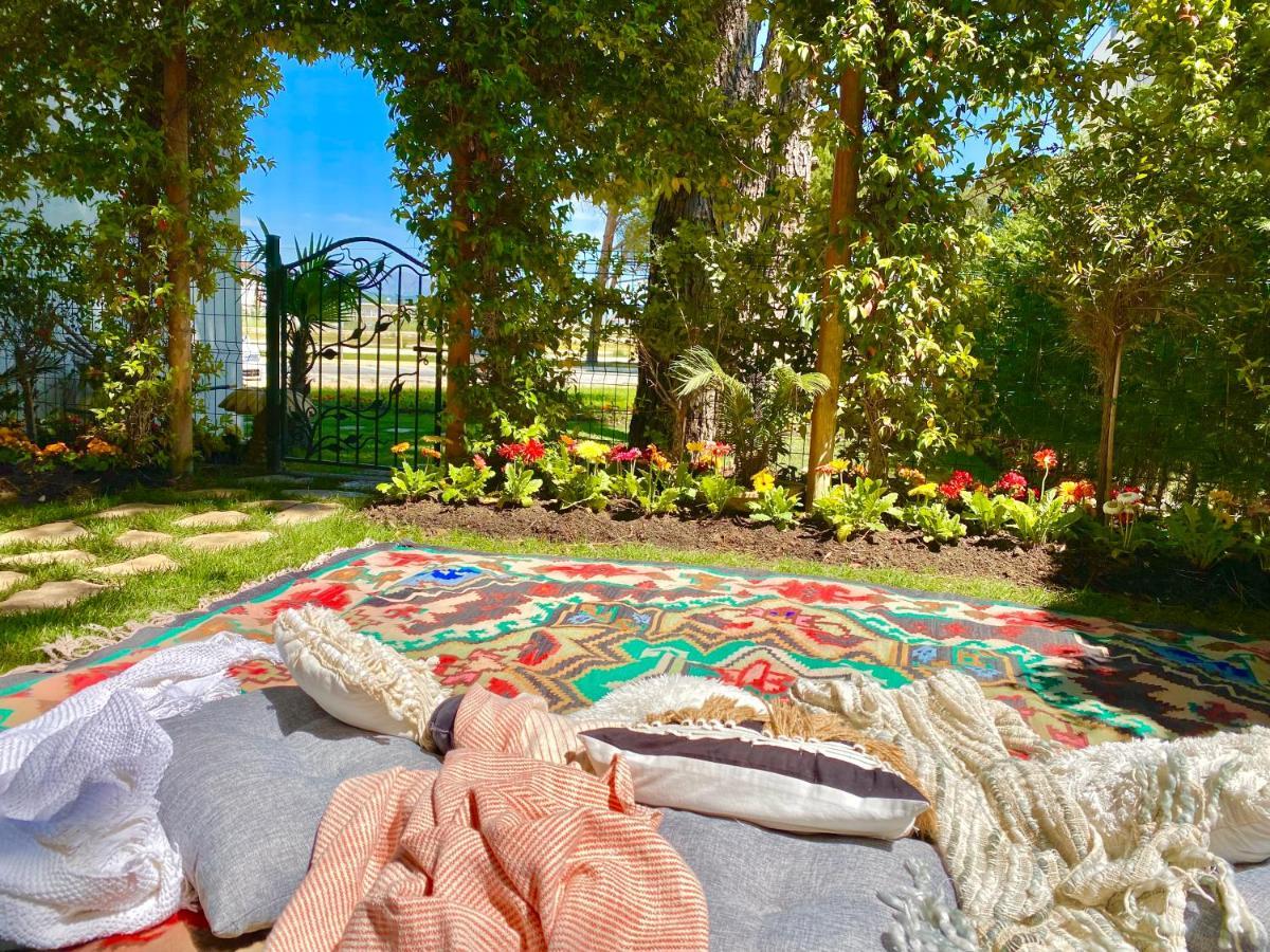 Beach Garden Paradise Durrës Extérieur photo