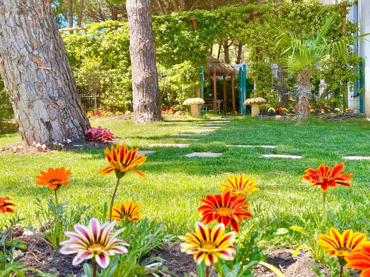 Beach Garden Paradise Durrës Extérieur photo